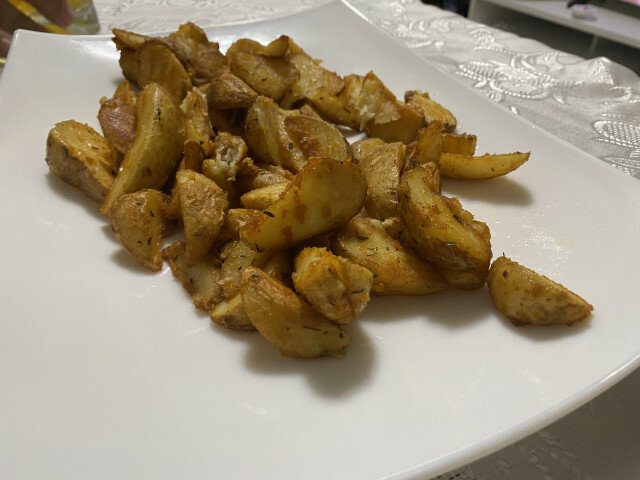 Homemade Potato Wedges