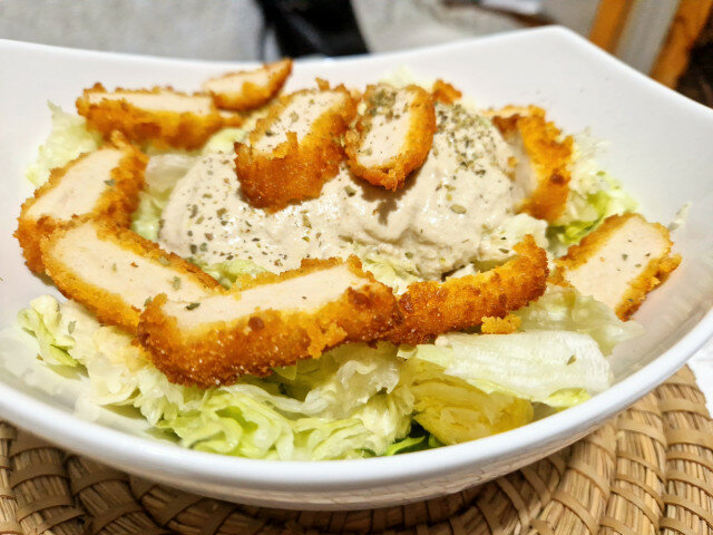 Iceberg Salad with Crispy Chicken and Wonderful Sauce