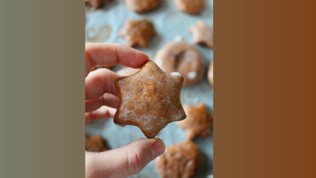 Aromatic Lebkuchen Cookies