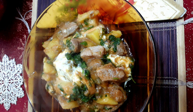 Oven-Baked Pork with Potatoes and Processed Cheese