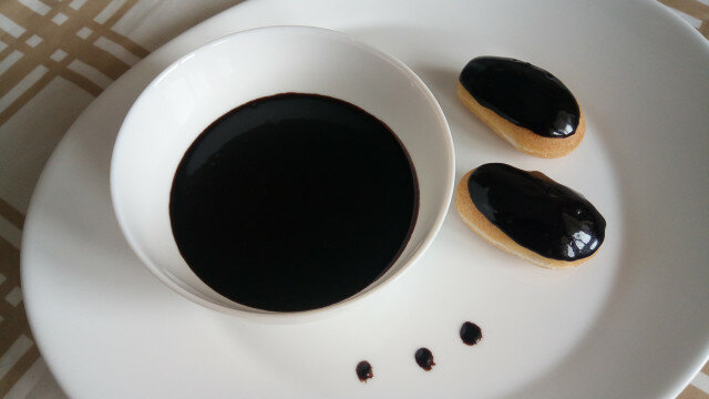 Mirror Chocolate Glaze for Pastries and Cakes