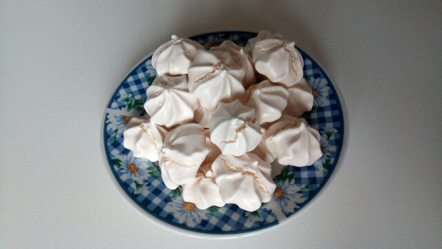 Amazing Homemade Meringues