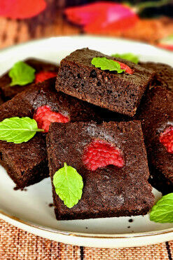 Raspberry Keto Brownies
