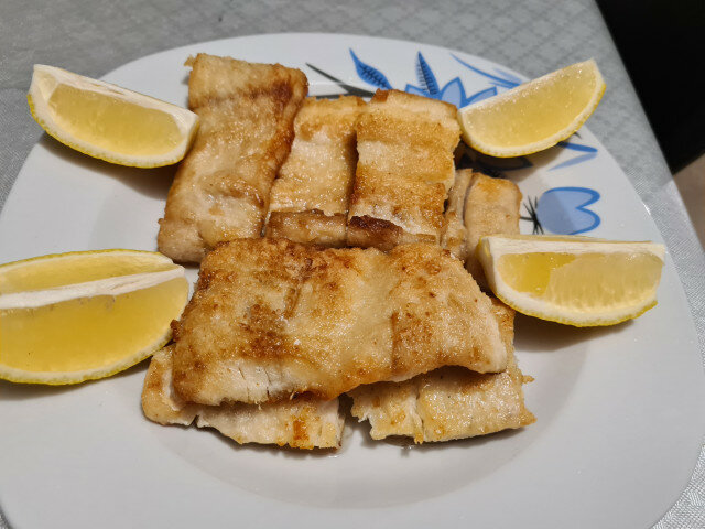 Breaded Pike with Corn Flour