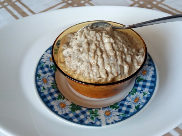 Eggplant Pate with Mayonnaise and Cheese