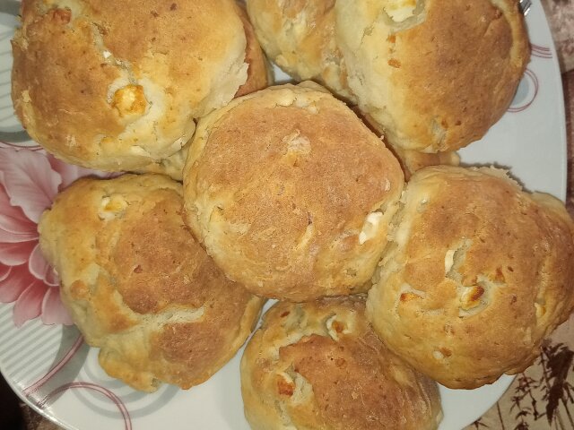 White Cheese Rolls with Butter