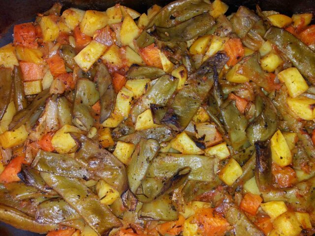 Oven-Stewed Green Beans with Potatoes