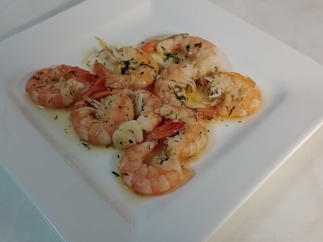 Skillet Shrimp in Butter, Dill and Garlic