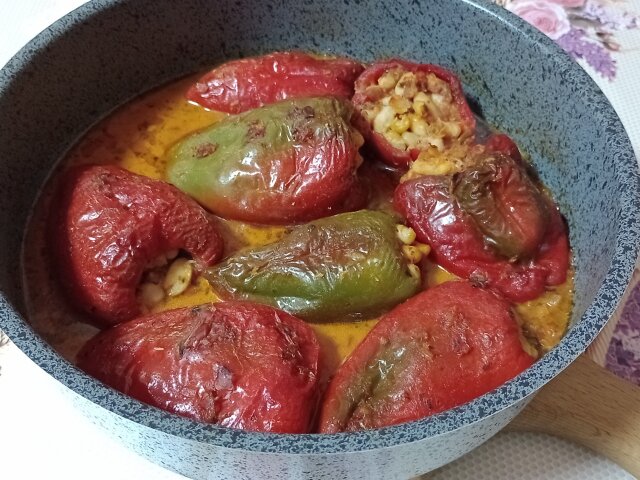 Stuffed Dried Peppers with White Beans