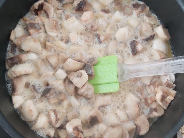 Mushroom Sauce with Cream