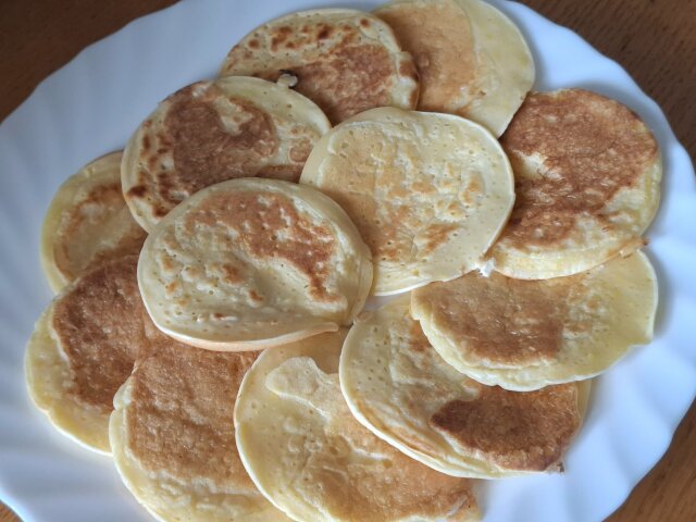 American Pancakes with Milk