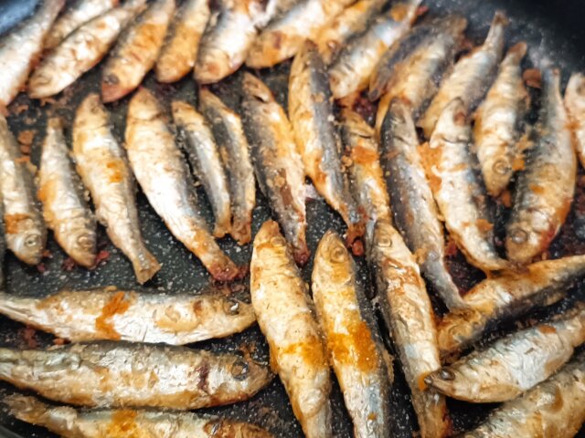 Irresistible Seaside-Style Sprat in the Oven